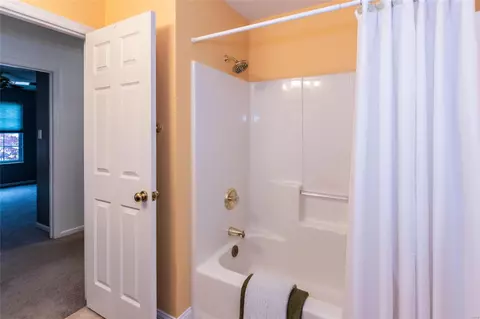 1645 Spring Chase Dr, Fenton, MO 63026 photo 30