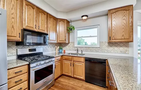 6 Highgrove Place Ct, O'fallon, MO 63366 photo 17
