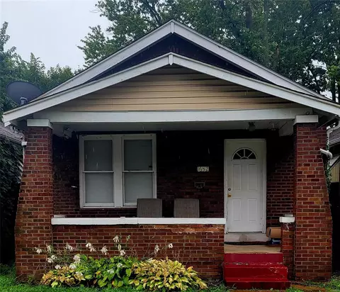 1652 Mclaran Ave, Saint Louis, MO 63147