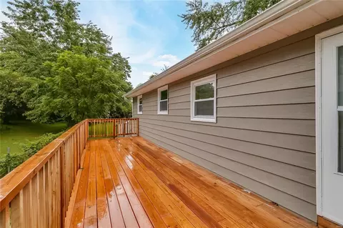 7557 Rowles Ave, Ferguson, MO 63135 photo 4