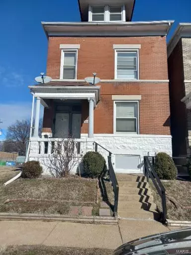 5031 Wells Ave, Saint Louis, MO 63113