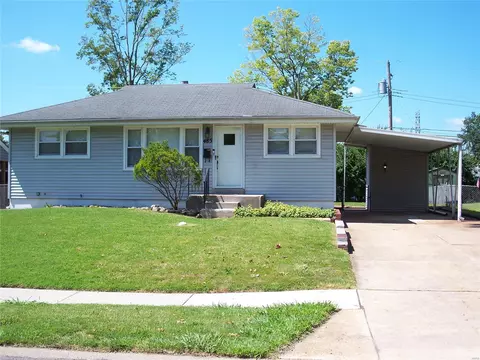 485 S Lafayette St, Florissant, MO 63031