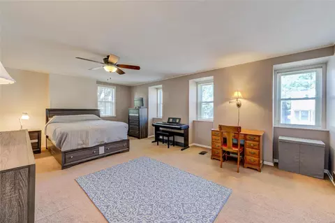 700 N 3rd St, Saint Charles, MO 63301 photo 25