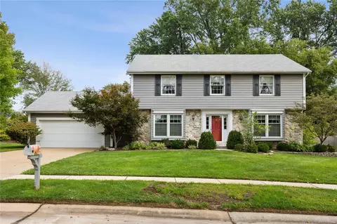 15553 Valley Branch Dr, Chesterfield, MO 63017