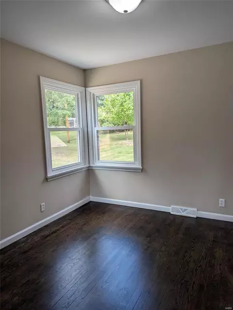 1027 Tulip Ln, Ellisville, MO 63021 photo 15