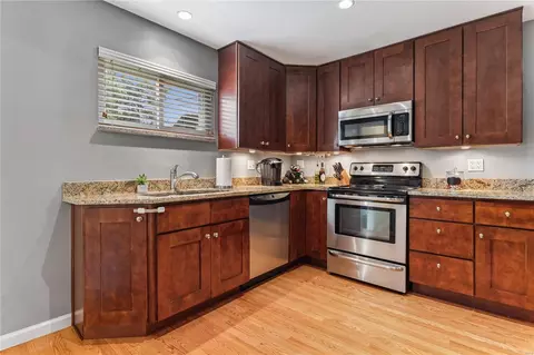9412 Congo Dr, Saint Louis, MO 63123 photo 6