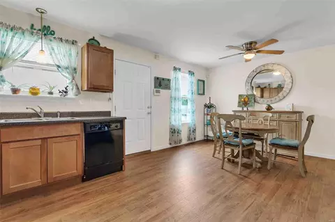 9953 Linn Ave, Saint Louis, MO 63125 photo 15