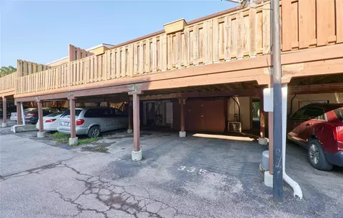 335 Carmel Woods Dr, Ellisville, MO 63021 photo 73