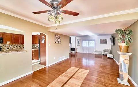 335 Carmel Woods Dr, Ellisville, MO 63021 photo 21