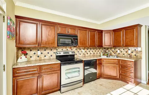 335 Carmel Woods Dr, Ellisville, MO 63021 photo 28