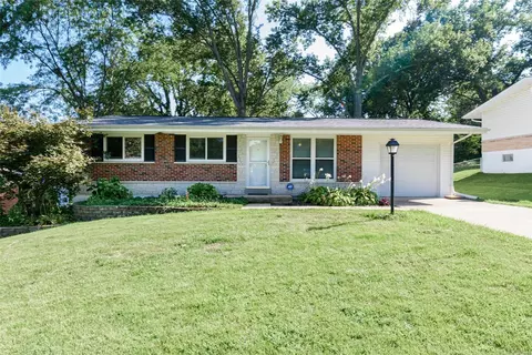 3620 Kathleen Ann Dr, Saint Louis, MO 63129