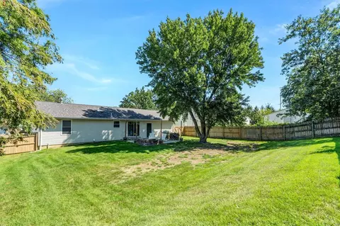 1314 Manuka Dr, O'fallon, MO 63366 photo 8