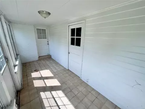 24 Green Acres Rd, Saint Louis, MO 63137 photo 12