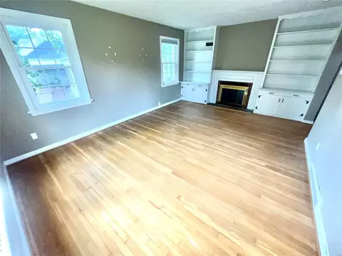 24 Green Acres Rd, Saint Louis, MO 63137 photo 5
