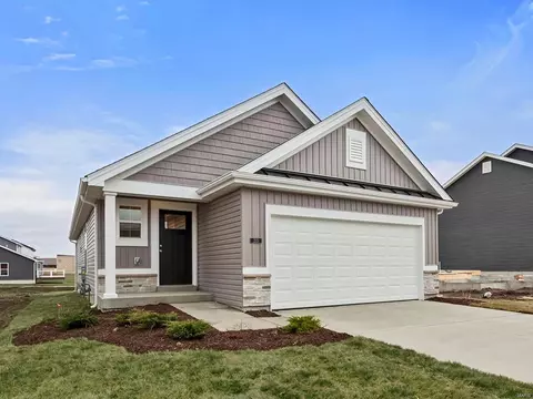 316 Crestfield Ct, Saint Charles, MO 63301