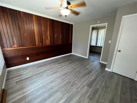 304 Kirk, Ferguson, MO 63135 photo 8