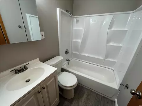 304 Kirk, Ferguson, MO 63135 photo 3