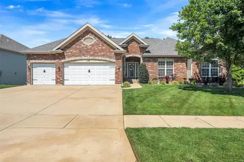 334 Hyde Park Ave, Wentzville, MO 63385