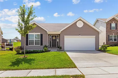226 Quiet Bnd, Wentzville, MO 63385