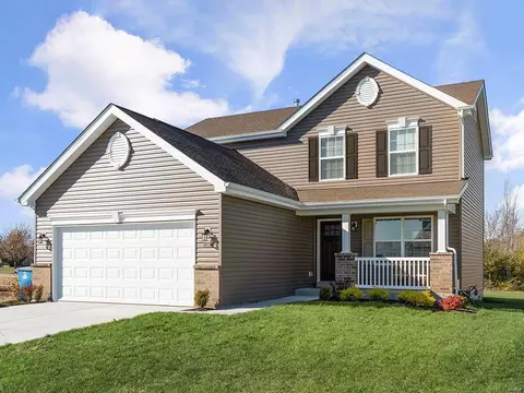 911 Palisades Cir, Saint Charles, MO 63301
