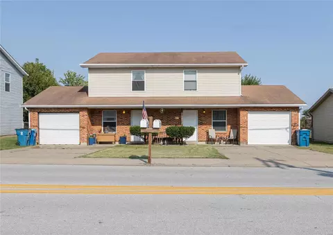 1052 Caulks Hill Rd #1052/1054, Saint Charles, MO 63304