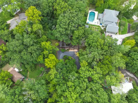 35 Couch Ave, Saint Louis, MO 63122