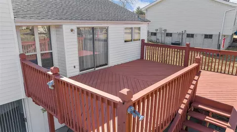 Exterior - 5 White Chapel Ct, O'fallon, MO 63368 photo 3 of 6