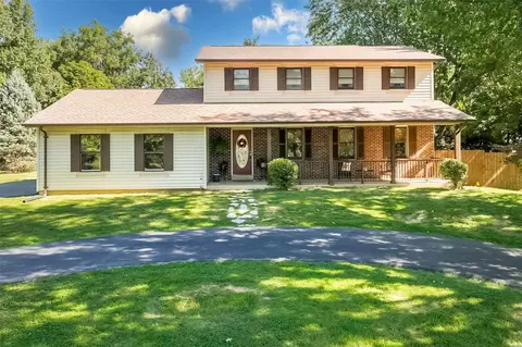 4123 White Water Dr, Saint Charles, MO 63304