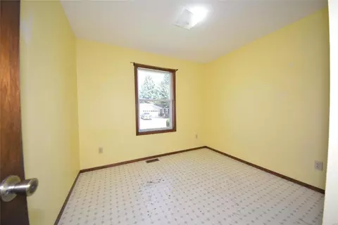 730 Knob Hill Dr, O'fallon, MO 63366 photo 13
