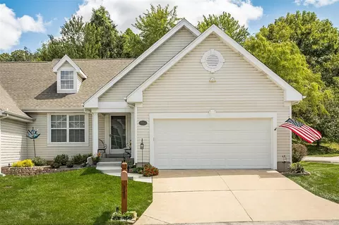 3882 Oaklin Dr, Bridgeton, MO 63044