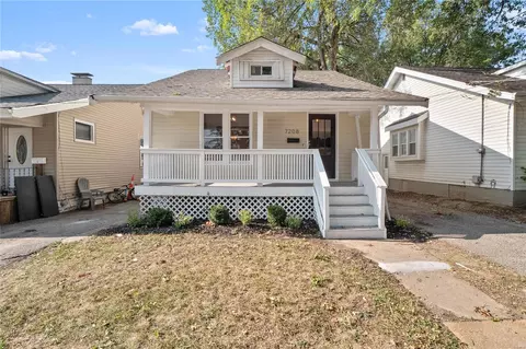 7208 Sarah St, Saint Louis, MO 63143