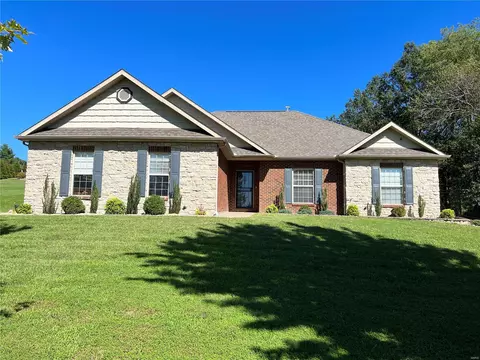 237 Water Hole Trl, Jackson, MO 63755 photo 1