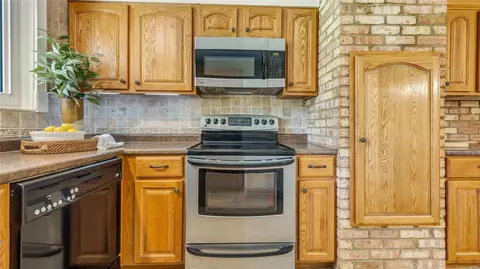 103 Calico Ln, Ballwin, MO 63011 photo 19