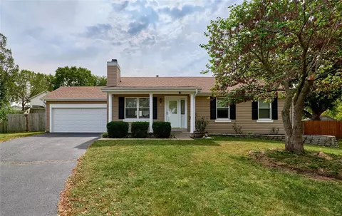 7 Grantley Ct, Saint Peters, MO 63376