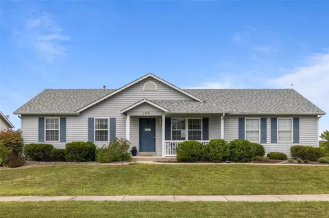 109 Whisper Creek Dr, Wentzville, MO 63385