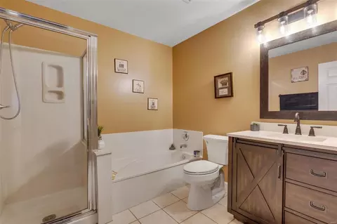 1329 Apple Valley Dr, O'fallon, MO 63366 photo 11