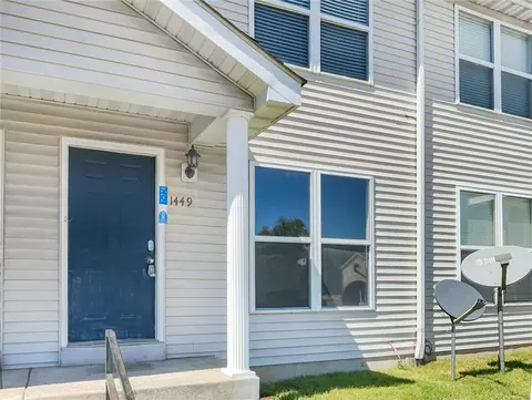 1449 Alberta Dr, Saint Charles, MO 63303