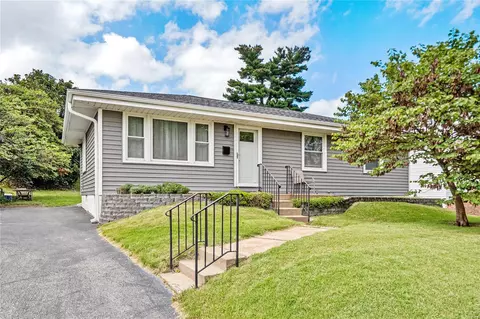 7853 Adkins Ave, Saint Louis, MO 63123