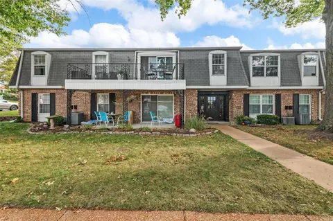 1660 Blue Ridge Dr #B, Saint Louis, MO 63125