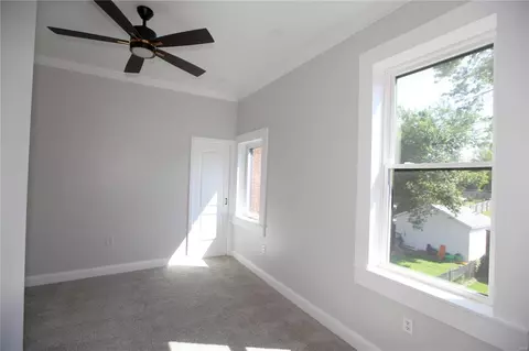 4712 S Compton Ave, Saint Louis, MO 63111 photo 23
