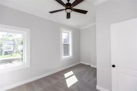 4712 S Compton Ave, Saint Louis, MO 63111 photo 21
