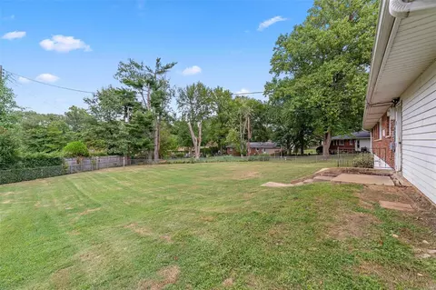 142 Romine Cir, Ballwin, MO 63011 photo 34