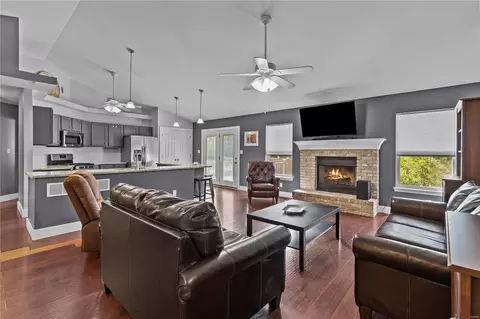 3502 Post Valley Dr, O'fallon, MO 63368 photo 6