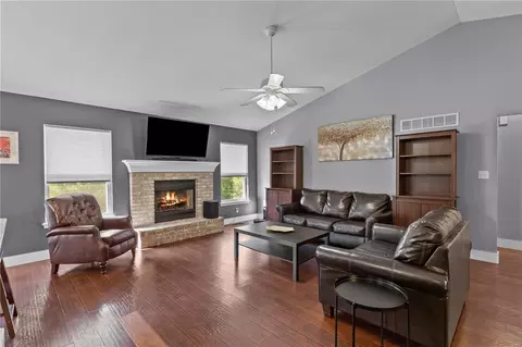 3502 Post Valley Dr, O'fallon, MO 63368 photo 7