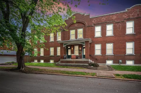 1920 Longfellow Blvd, Saint Louis, MO 63104