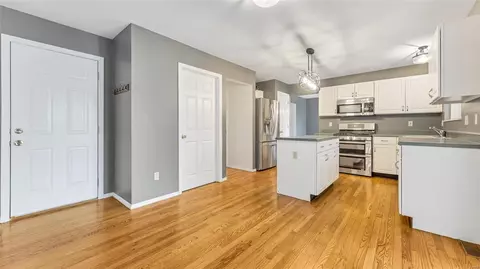 1102 Sunny Ridge Dr, O'fallon, MO 63366 photo 18