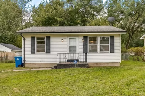 1128 Maple Ave, Saint Louis, MO 63138