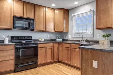 517 Jacobs Ladder, O'fallon, MO 63376 photo 13