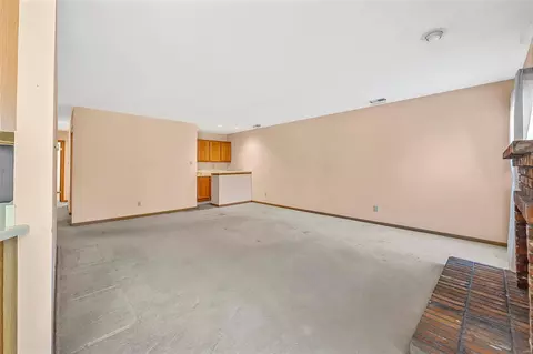 716 Woodside Trails Dr #203, Ballwin, MO 63021 photo 9