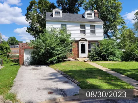 8842 Shady Grove Ave, Saint Louis, MO 63136